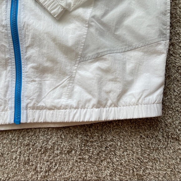 NIKE SPORTSWEAR HERITAGE WINDRUNNER SIGNATURE MENS HOODED JACKET SIZE SMALL WIND - Picture 7 of 7